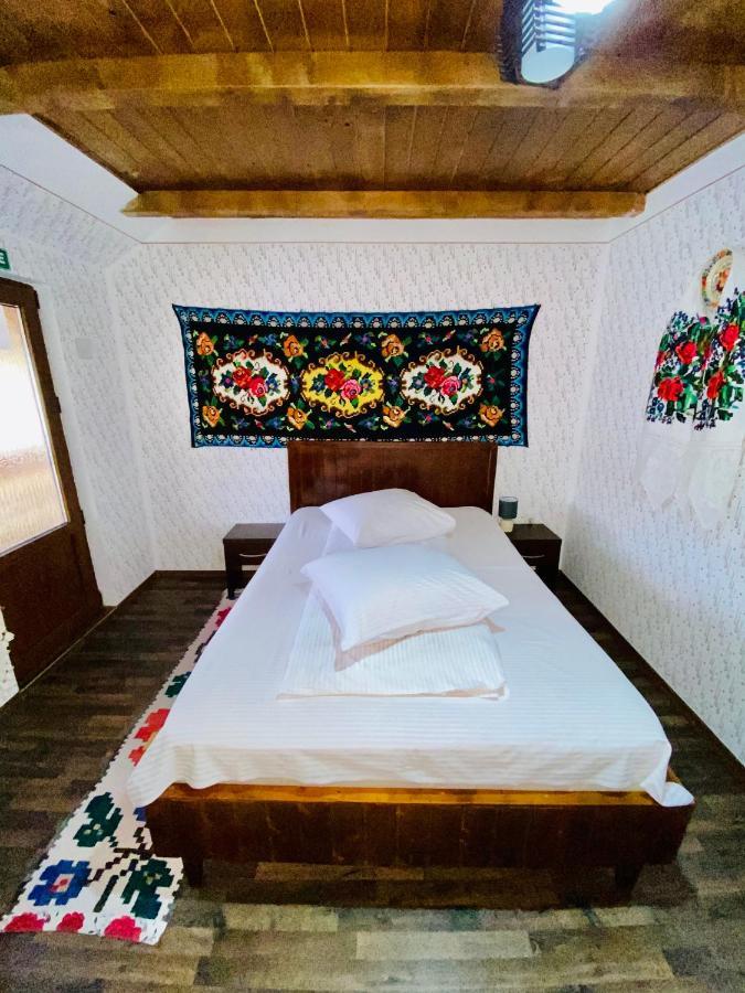 Floare De Maramures 1 Vadu Izei Exterior foto